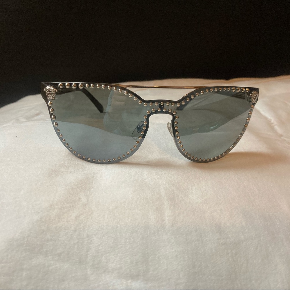 Fabulous Versace Crystal-Studded Sunglasses - moving sale - Picture 3 of 5